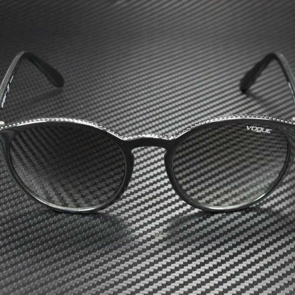 Vogue Women\'s Black and Grey Sunglasses!
